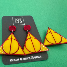 Deathly Hallows Dangles & Brooch Set